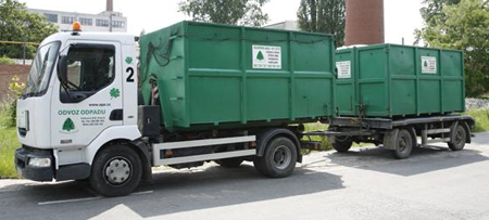 Container Vehicle Renault Midlum with Trailer